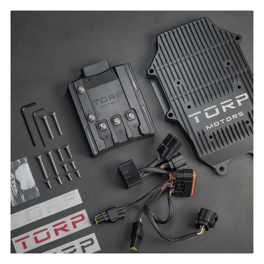 Kontroler TORP TC1000 2.X do Surron Ultra Bee – kolor czerwony — ujęcie 8